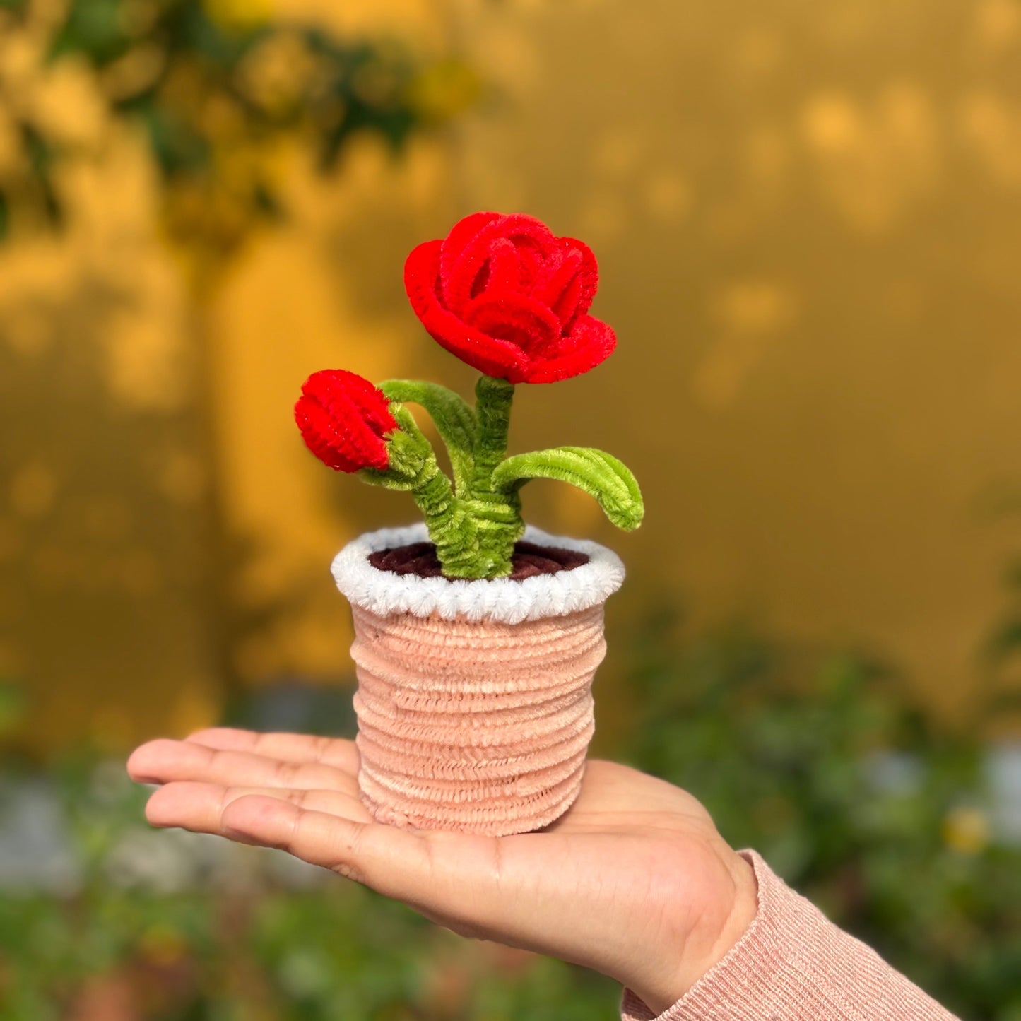 Rose Pipecleaner Pot